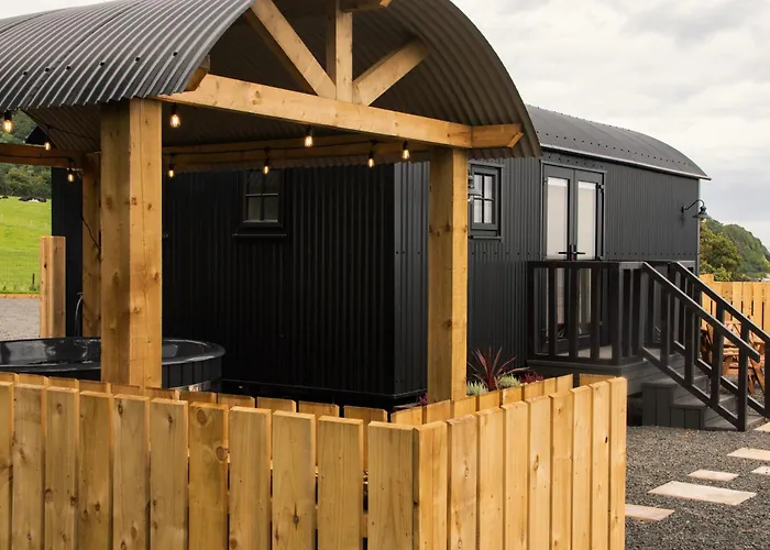 The Shepherds Rests Luxury Glamping, Carnlough