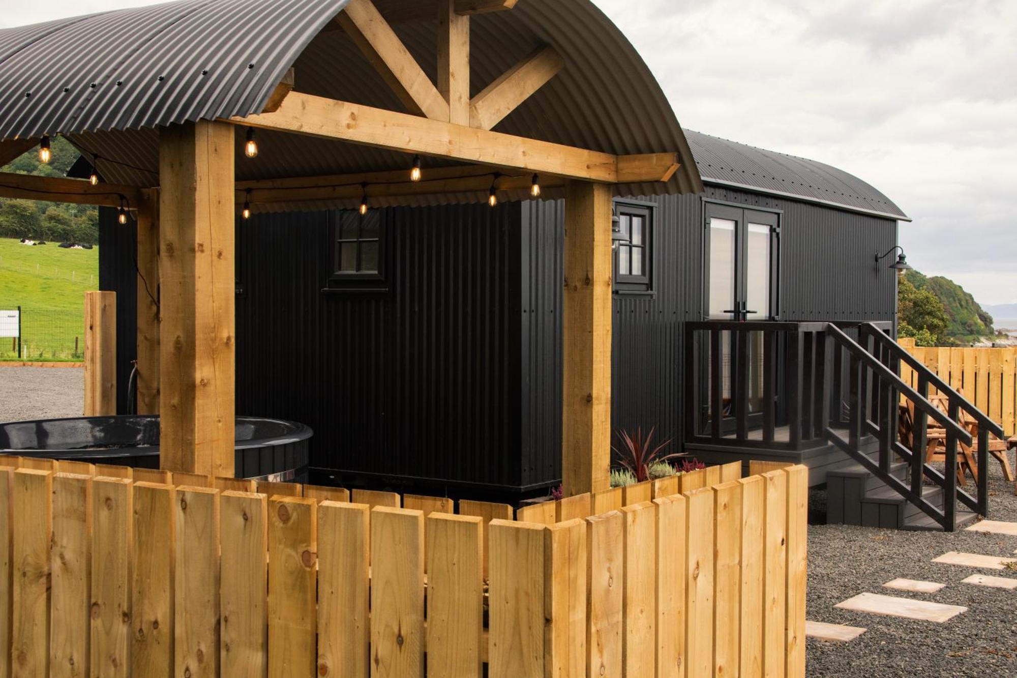 The Shepherds Rests Luxury Glamping, Luxury tent *